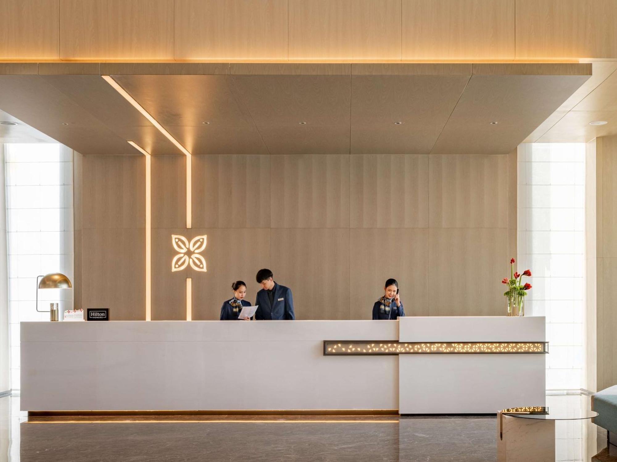 Hilton Garden Inn Shenzhen World Exhibition & Convention Center Εξωτερικό φωτογραφία